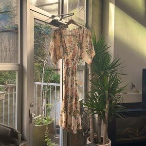 Reformation Size Medium MILO dress, never worn with tags